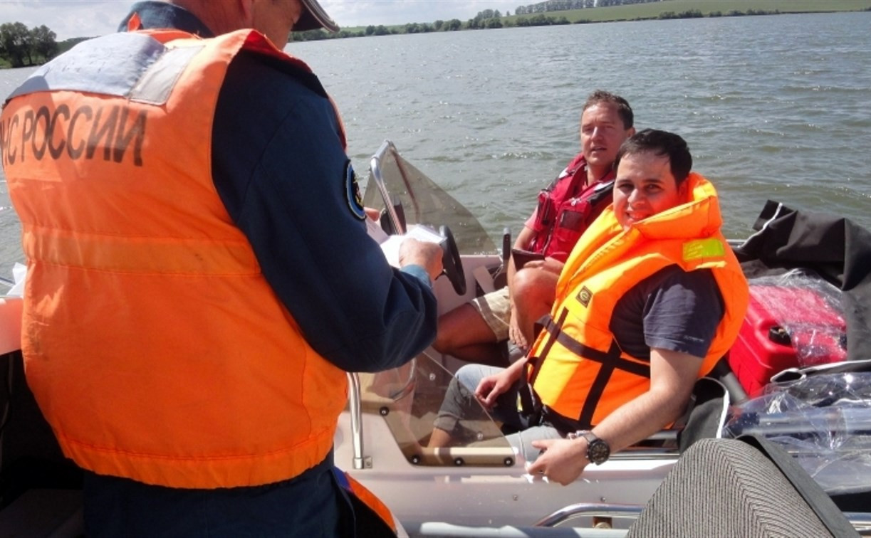 Сотрудники тульской ГИМС провели рейд на реке Воронке