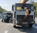 ДТП в Богучарово: грузовик влетел в стоявший на светофоре автокран