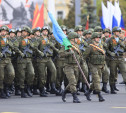 В Туле на площади Ленина прошел военный парад
