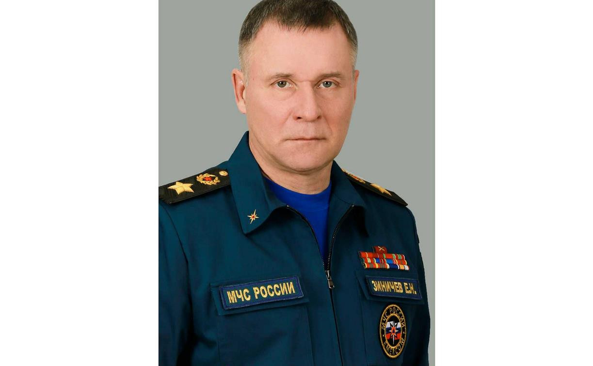 Алексей Дюмин выразил соболезнования в связи с трагической гибелью главы МЧС России