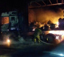 В Воловском районе Тульской области на трассе загорелся грузовик