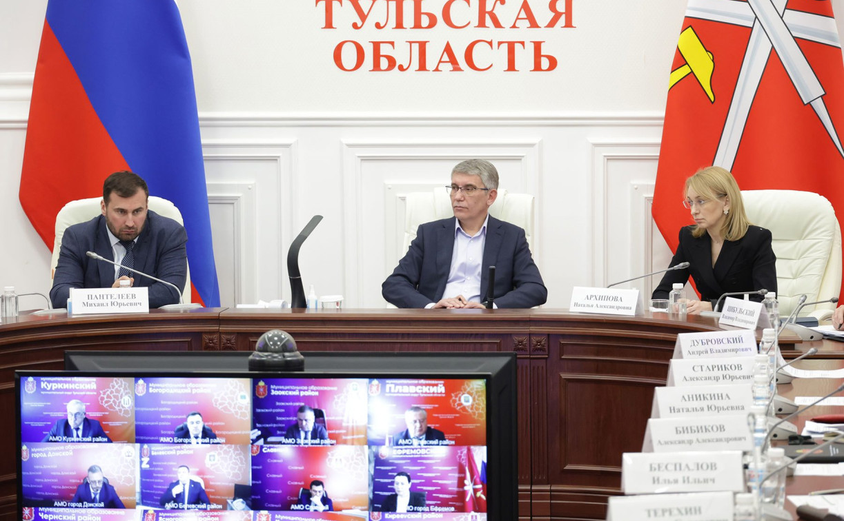 1128 жалоб: Дмитрий Миляев рассмотрел обращения туляков