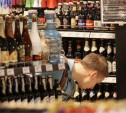 Минпромторг предложил наказывать подростков за покупку алкоголя