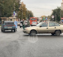 На ул. Металлургов пробка из-за ДТП с двумя легковушками