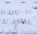 Внедорожники тянут фуру, а пассажиры толкают маршрутку: снежная взаимопомощь в Туле
