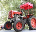 В Тульском сельскохозяйственном колледже появился памятник трактору