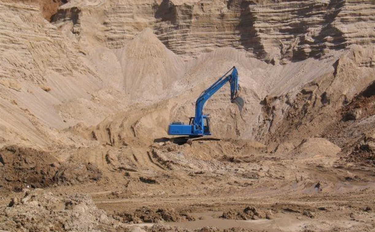 Жители пяти поселков Киреевского района просят остановить добычу глины