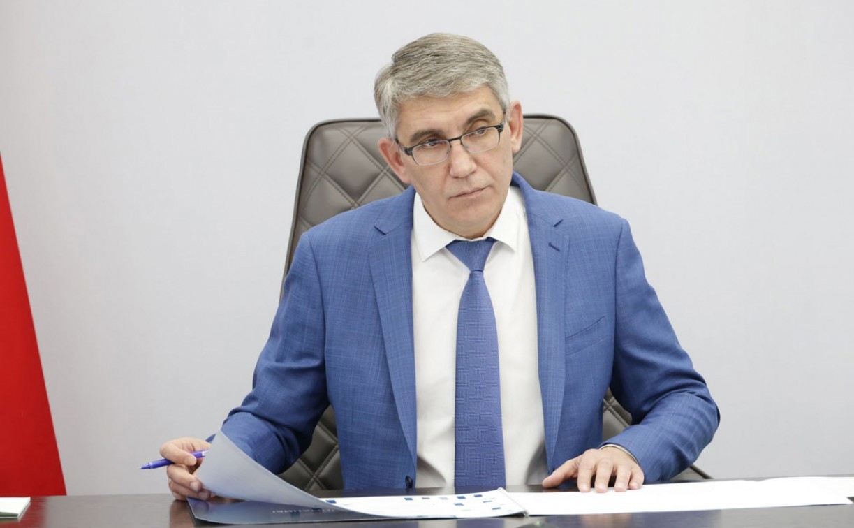 «Я с вас живых не слезу»: Дмитрий Миляев недоволен работой общественного транспорта и УК