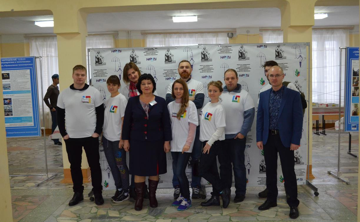 Работники предприятия «Полипласт Новомосковск» получили социальные гарантии на 2021-2023 годы