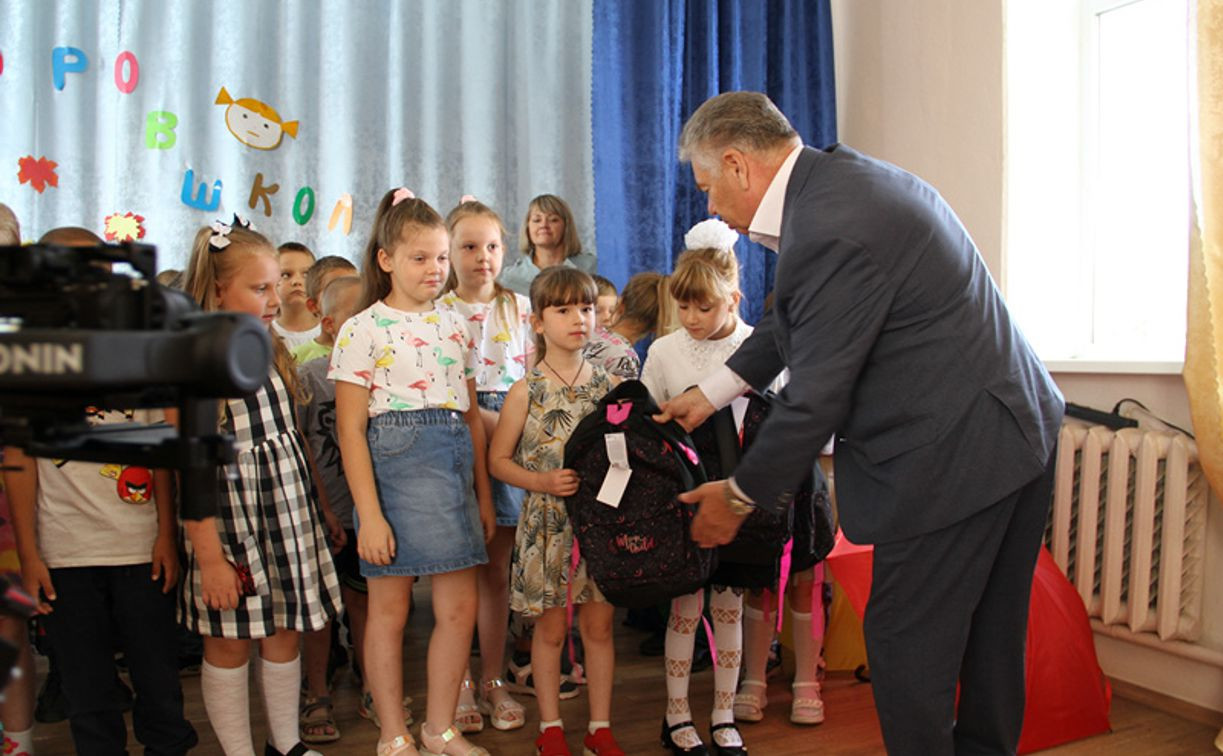 Николай Воробьев: «Акция «Собери ребенка в школу» стала доброй традицией»
