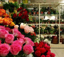 В Новомосковске мужчина ограбил магазин цветов
