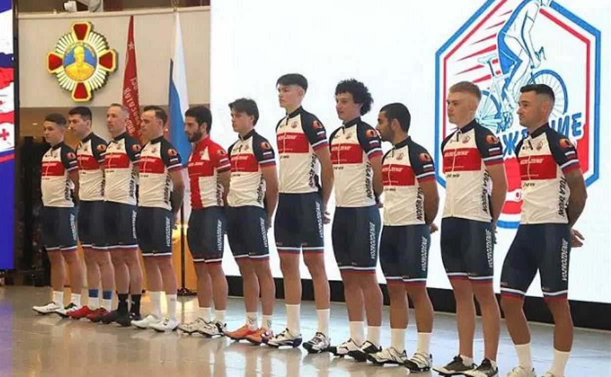 В Туле презентовали международную мужскую команду по велоспорту на шоссе