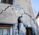 В Донском рухнула стена жилого дома