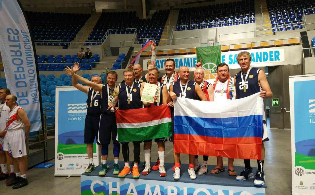 Туляки в составе российской сборной стали чемпионами Европы по баскетболу в категории 55+