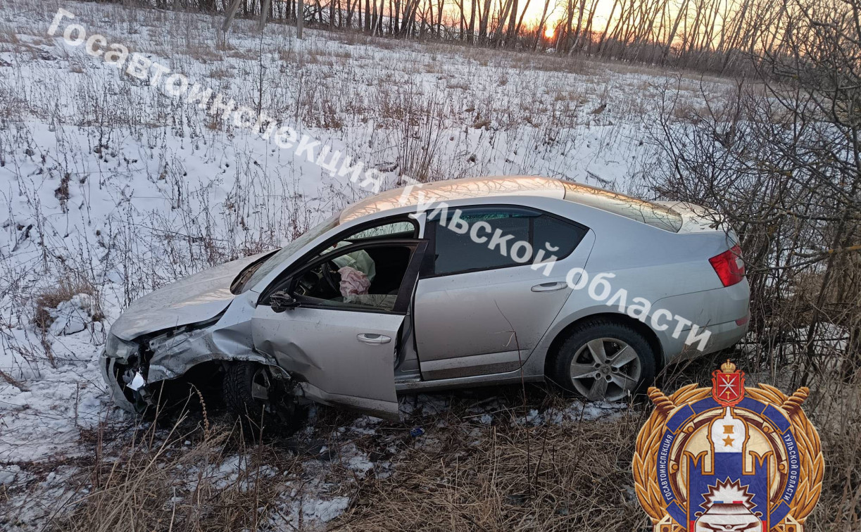 В Кимовском районе Skoda влетела на встречке в Ford 