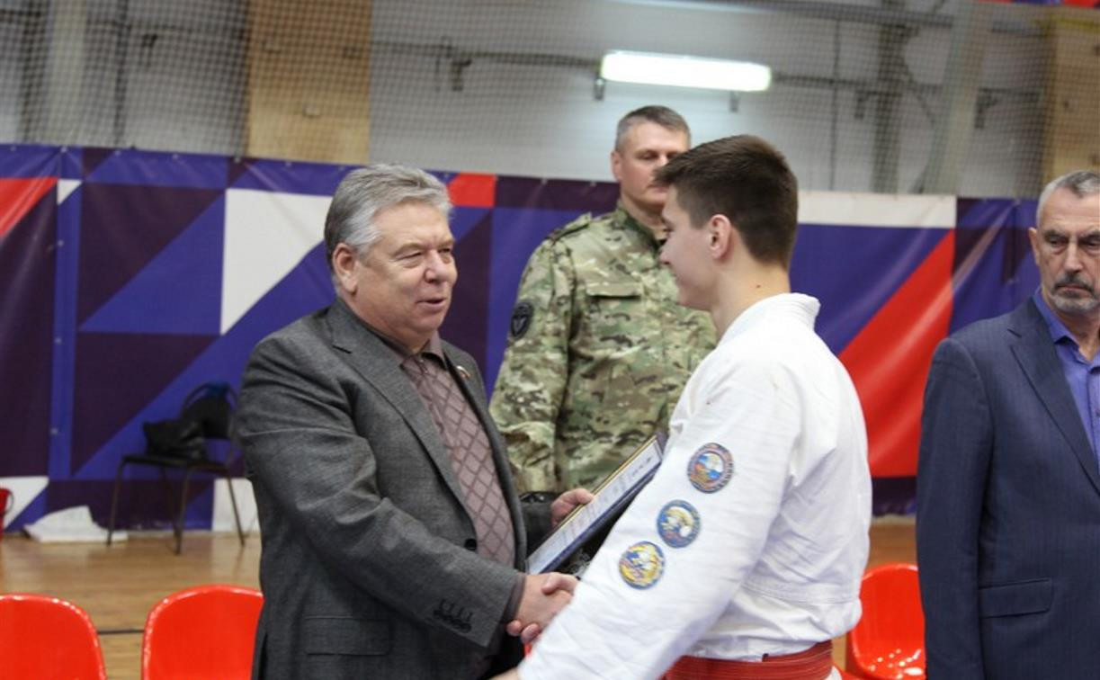 Председатель Тульской областной Думы Николай Воробьев приветствовал участников Всероссийских соревнований по рукопашному бою 