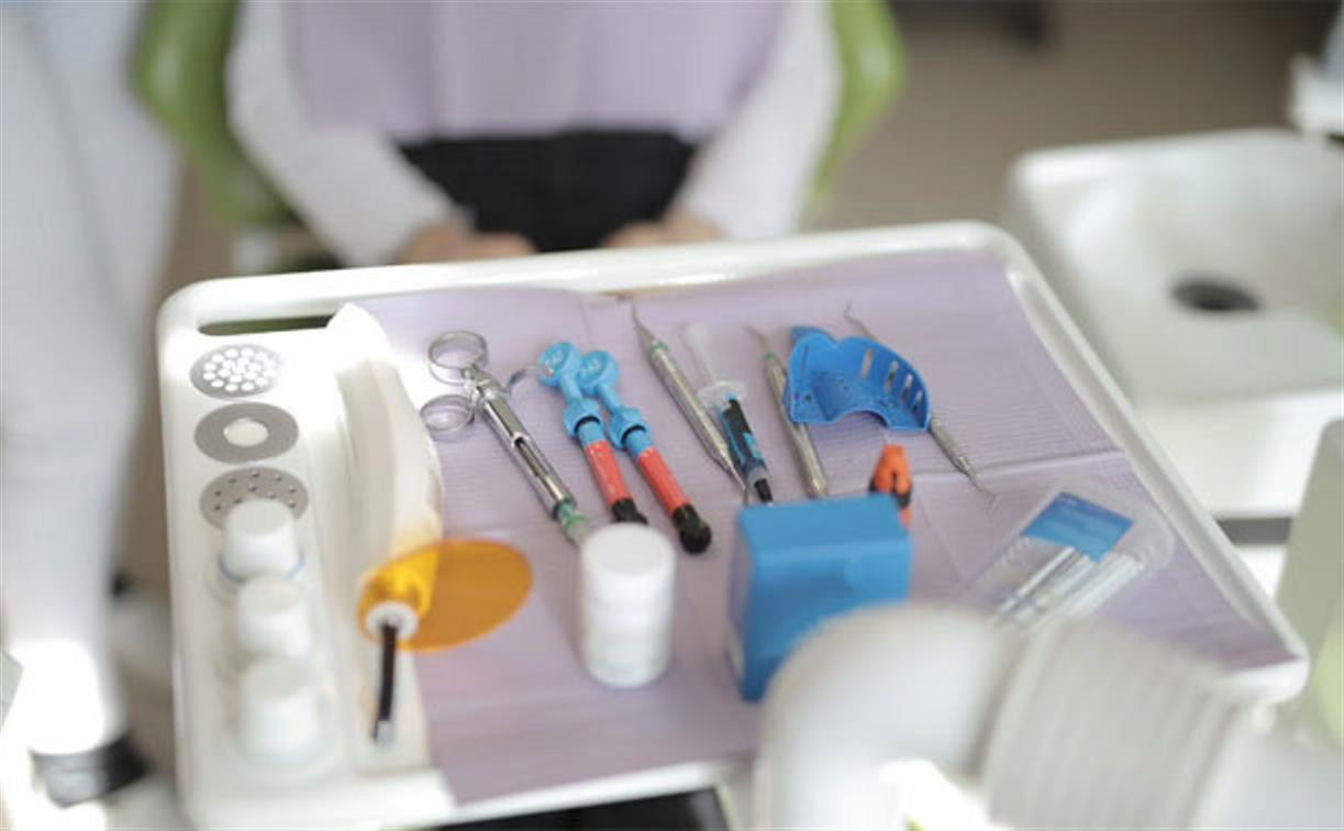 Тульский стоматолог укусила гаишника: уголовное дело направлено в суд