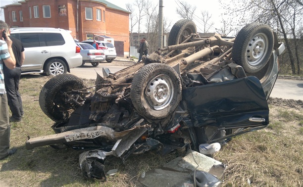 В Алексине "Нива" въехала во внедорожник