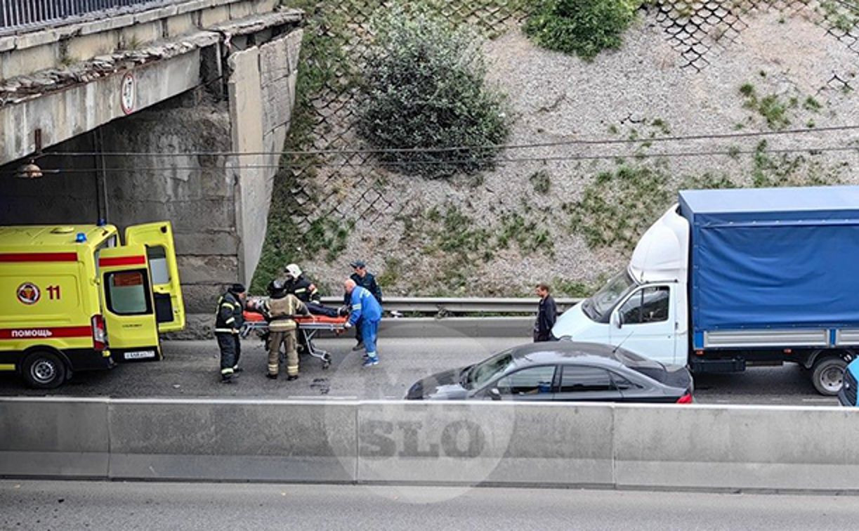 Тульские следователи проводят проверку по факту падения подростка с моста
