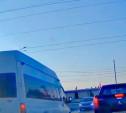 В Туле водителю микроавтобуса дали завершить нарушение ПДД