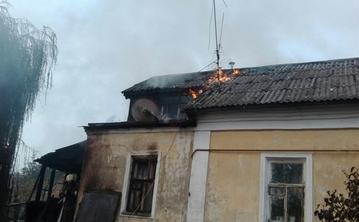 В Заречье загорелся частный дом