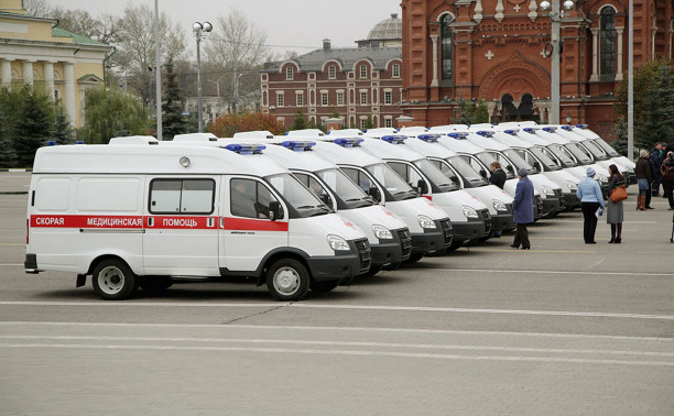 Тульским больницам передали новые машины скорой помощи