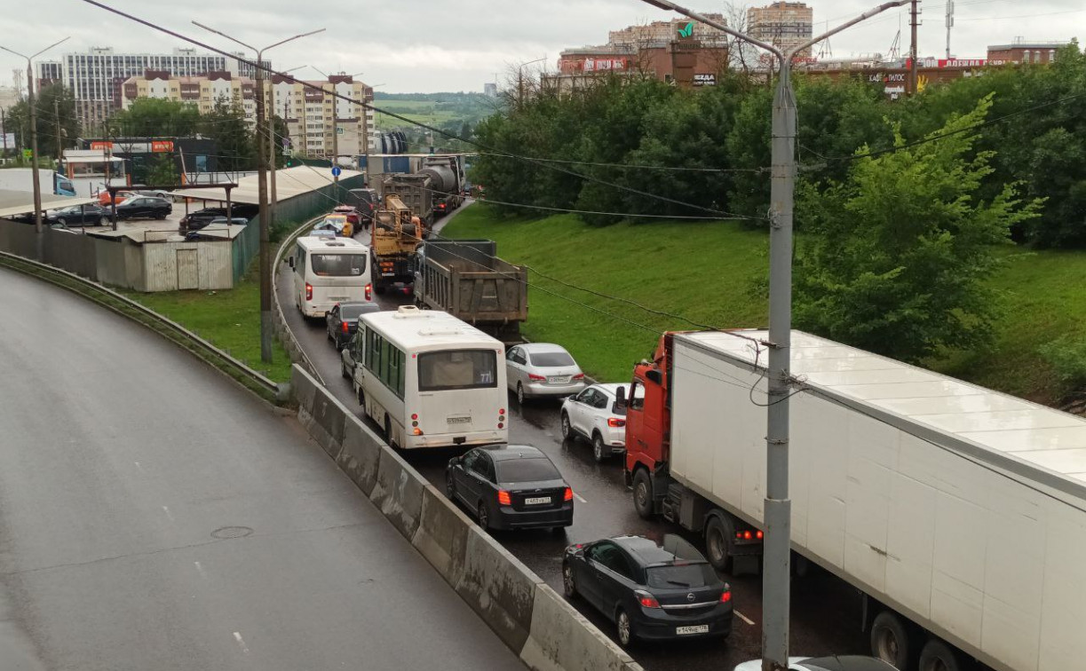 Ремонт на Калужском шоссе в Туле спровоцировал километровые пробки