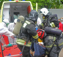 Учения: в Туле пожарные эвакуировали госпиталь для больных коронавирусом