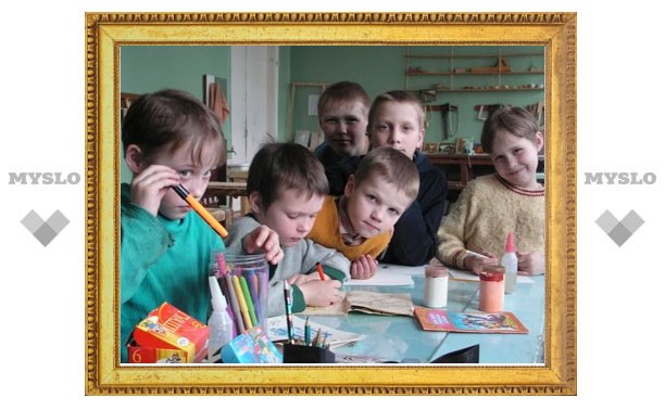 В области насчитали больше шести тысяч детей-сирот