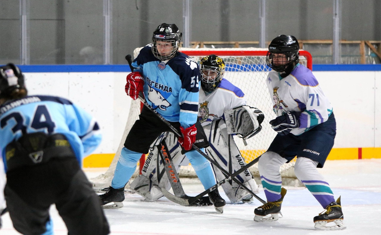 Тульские «Королевы льда» выиграли отборочный этап Ночной лиги женского хоккея