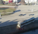 На проспекте Ленина в Туле трамвай сошел с рельсов