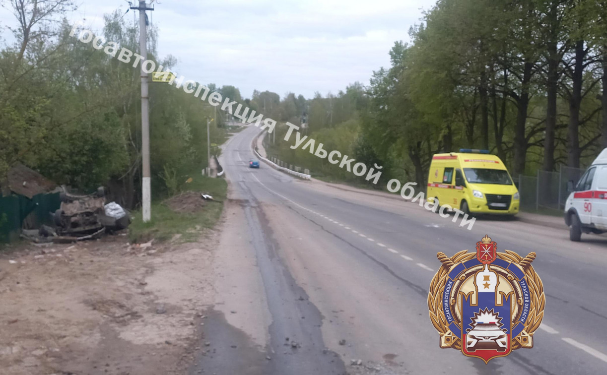 В Ясногорске пьяный водитель на Ford влетел в опору ЛЭП: пассажирка скончалась на месте