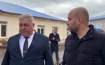 Политика и экономика