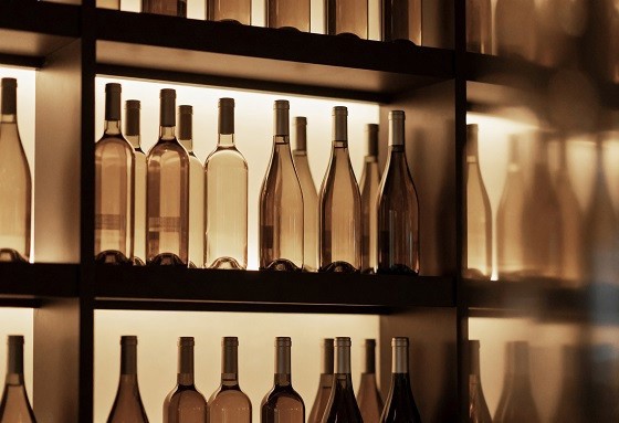 Тулякам напомнили об опасности покупки алкоголя с рук