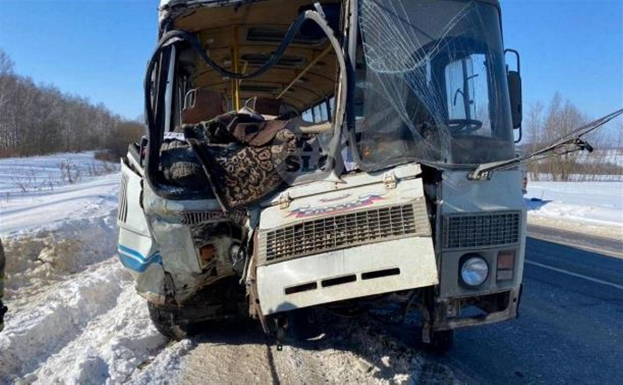ДТП с шестью пострадавшими в Заокском районе: автобусы выпускали на рейс с неисправностями 