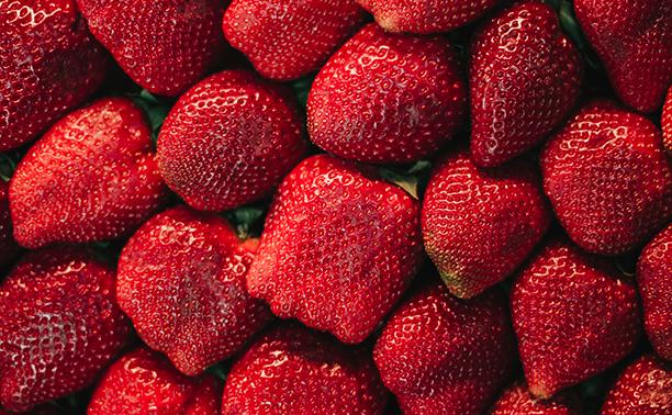 Клубника подорожала на 20%: в Туле цены на ягоды выросли до 500 рублей за килограмм