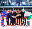 В Ледовом дворце Тулы торжественно открыли Кубок губернатора по хоккею: фоторепортаж 