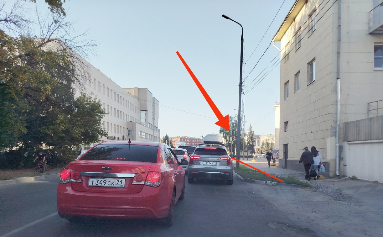 Поможет перенос столба: туляк предложил улучшить пропускную способность улицы Староникитской