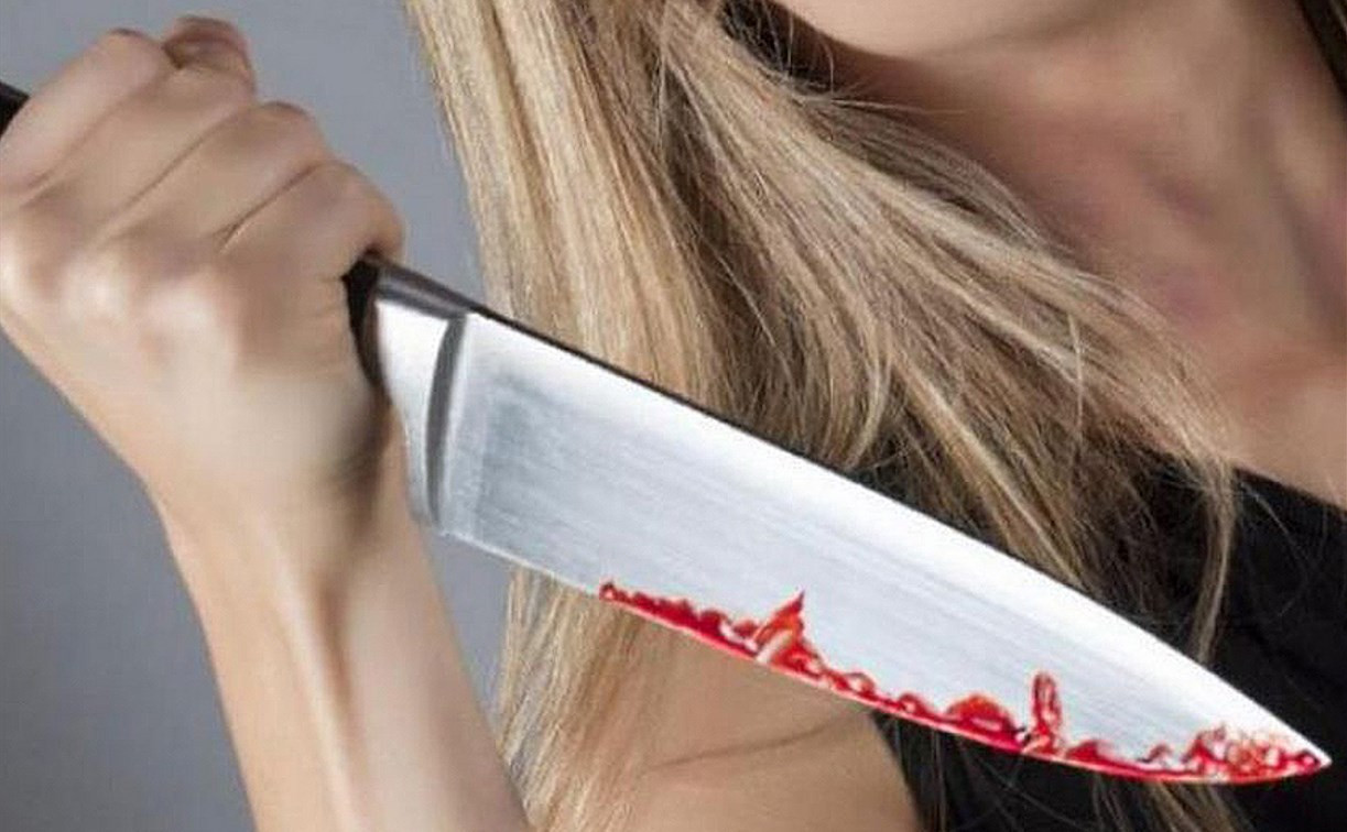 Жительница Тульской области с ножом набросилась на собутыльника
