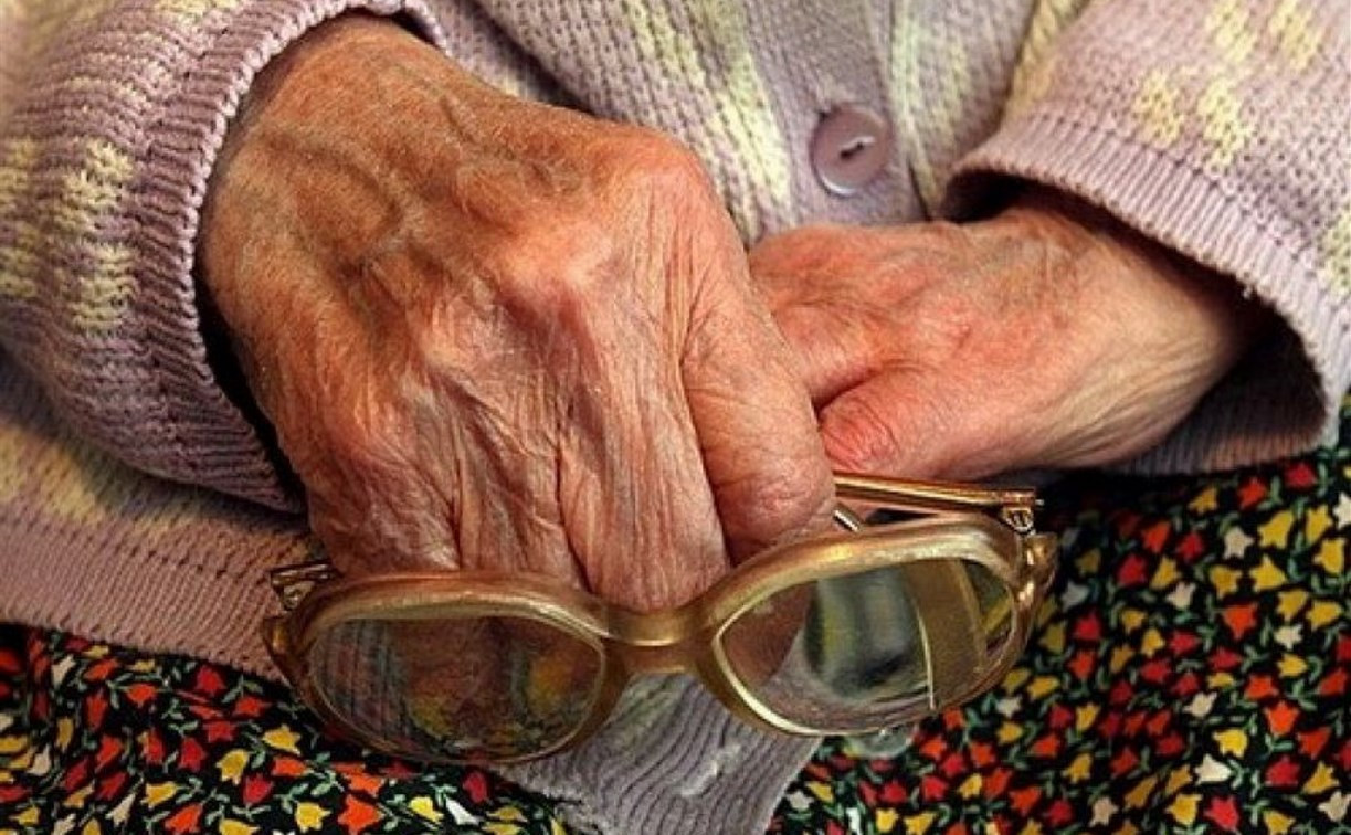 В Венёвском районе у 80-летней пенсионерки украли полмиллиона рублей