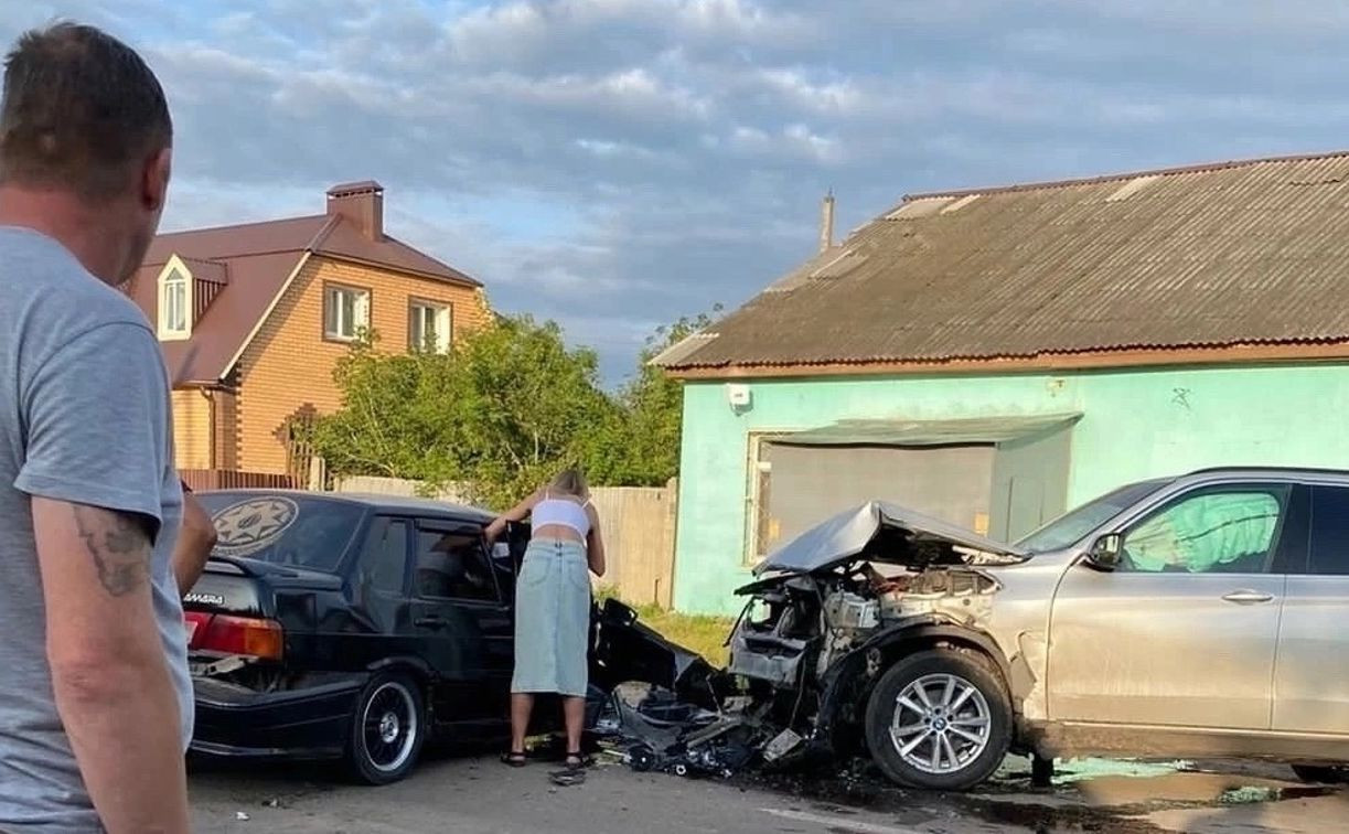 В Ефремове водитель «Лады» погиб при столкновении с BMW