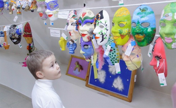 В музее оружия открылся Третий Всероссийский фестиваль детского творчества