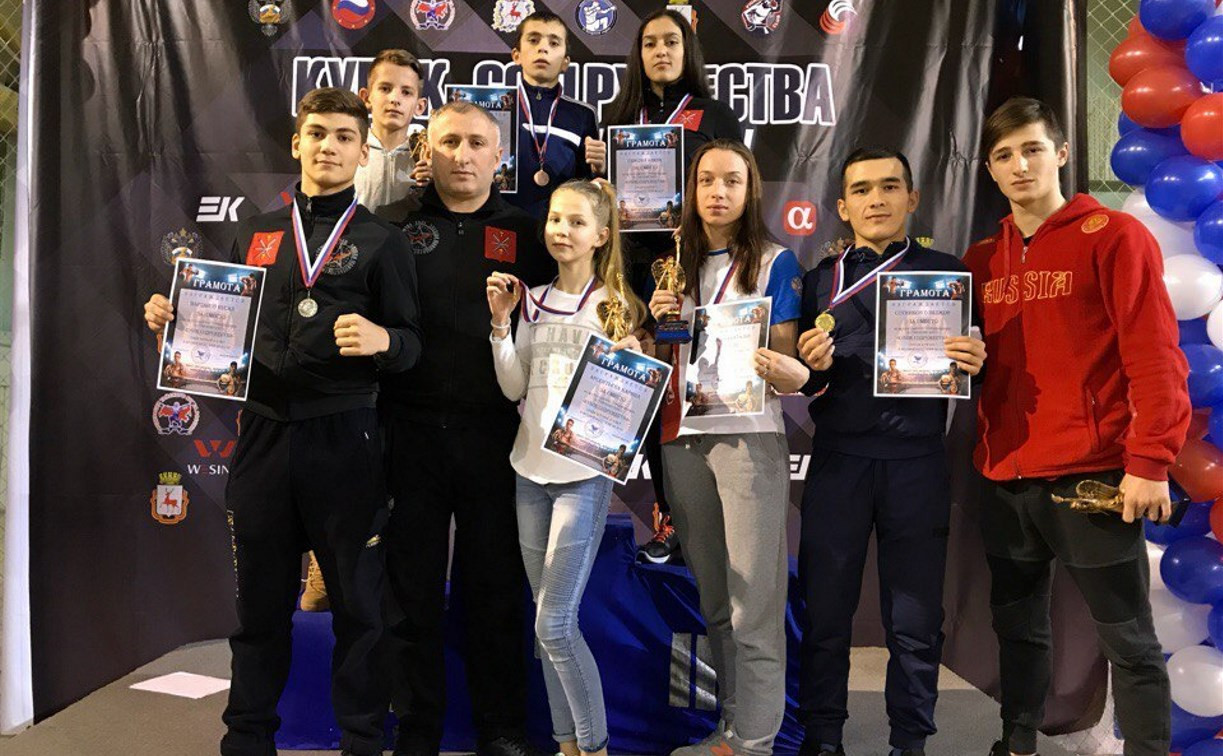 Юные туляки привезли медали с международного турнира по тайскому боксу