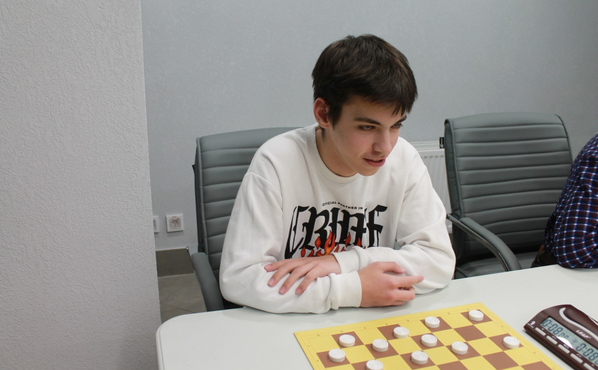 Тульский шашист выиграл три золота на первенстве Европы 
