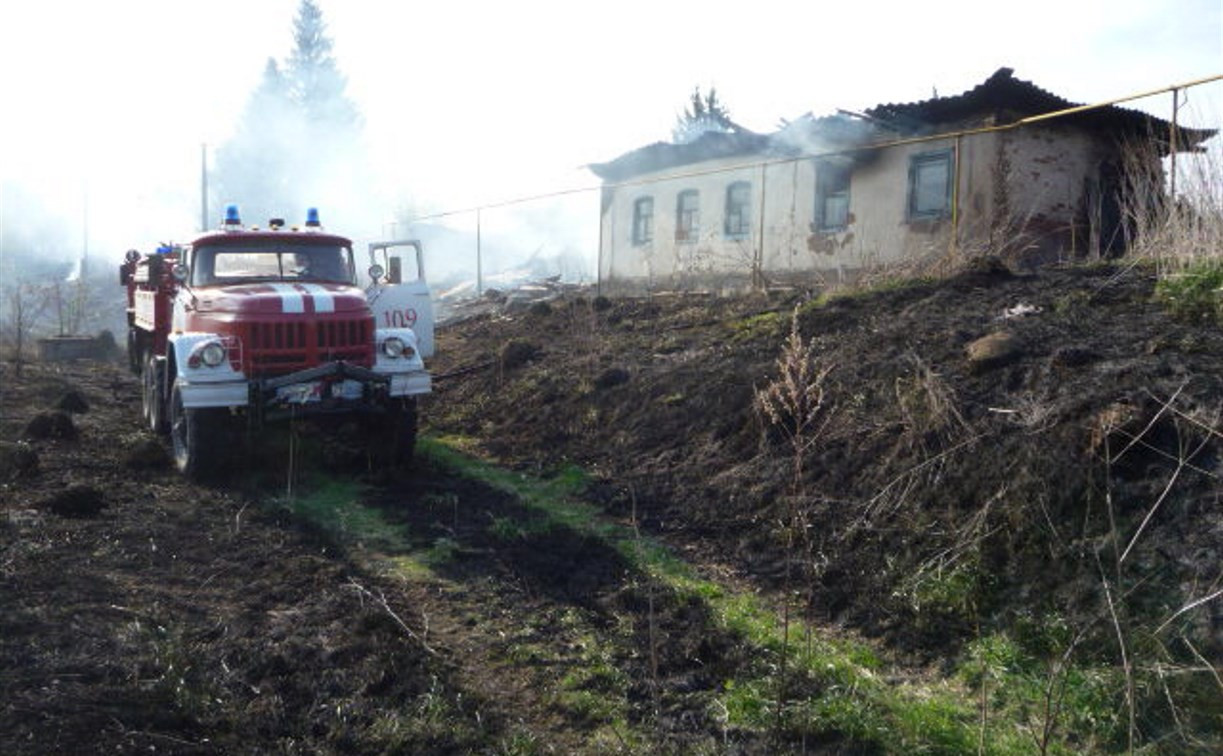В Чернском районе сгорел дом