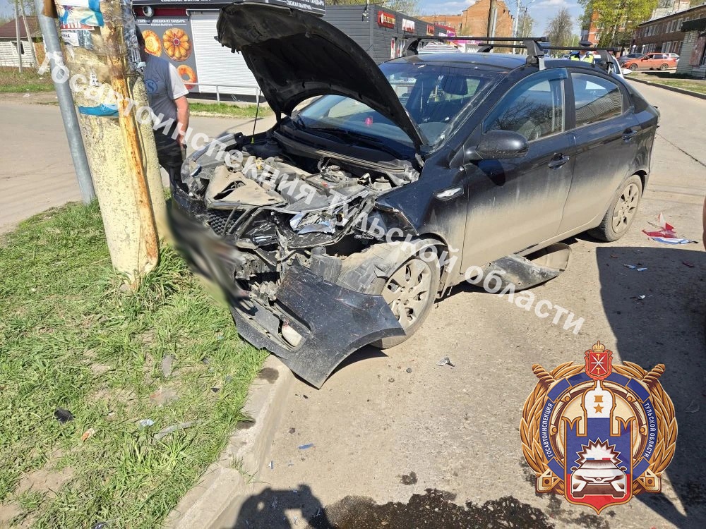 В Узловском районе автоледи на Daewoo Nexia, не уступив дорогу, врезалась в Kia