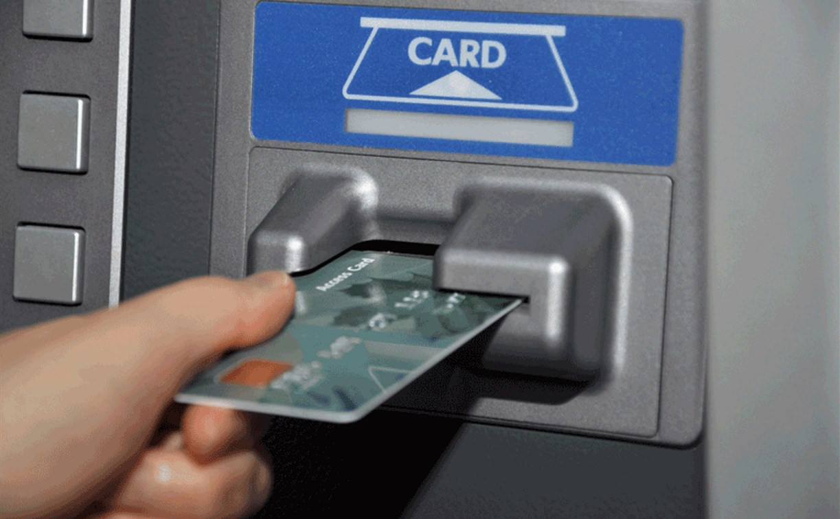 В Богородицке таксист украл деньги с банковской карты своей пассажирки