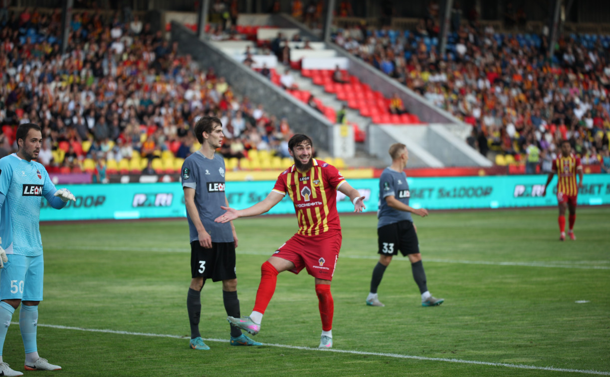 «Арсенал» снова сыграл вничью: фоторепортаж Myslo