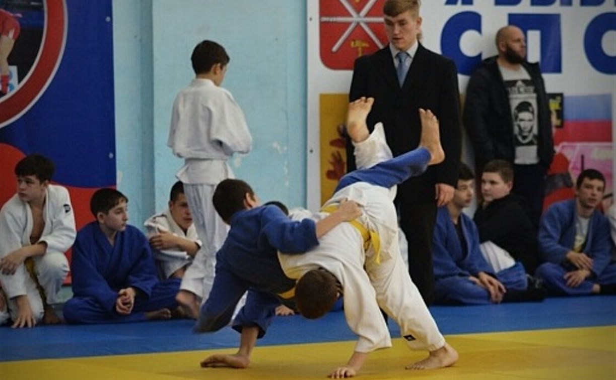 Тульские дзюдоисты завоевали золотые медали на межрегиональном турнире