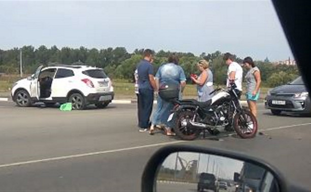 В Туле на Восточном обводе сбили мотоциклиста: видео